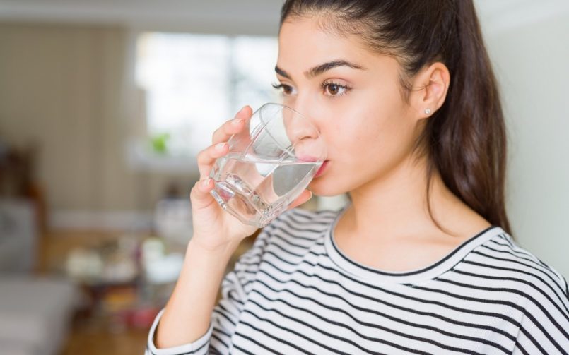 Paano Gumagana ang Mga Air Water Generator para Gumawa ng Malinis na Tubig na Iniinom